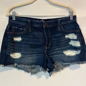 American Eagle HR Mom Short